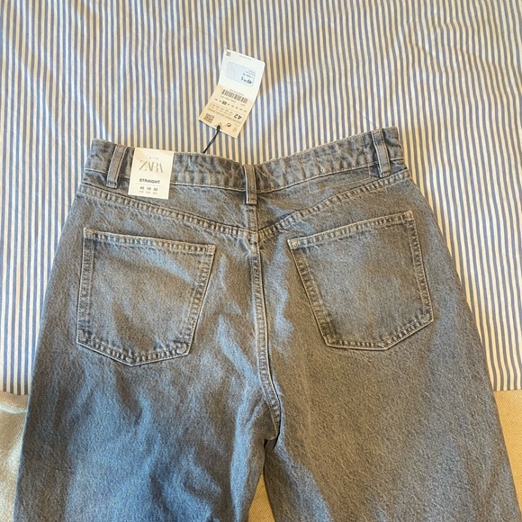 Grey washed Zara jeans size 42 NWT - Picture 2 of 2